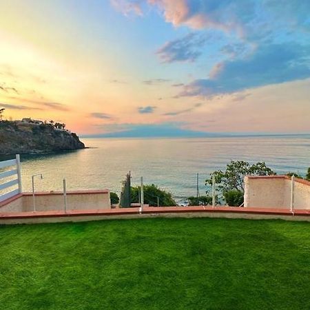 Villa La Vista - Baia Del Gambero Аугуста Екстер'єр фото