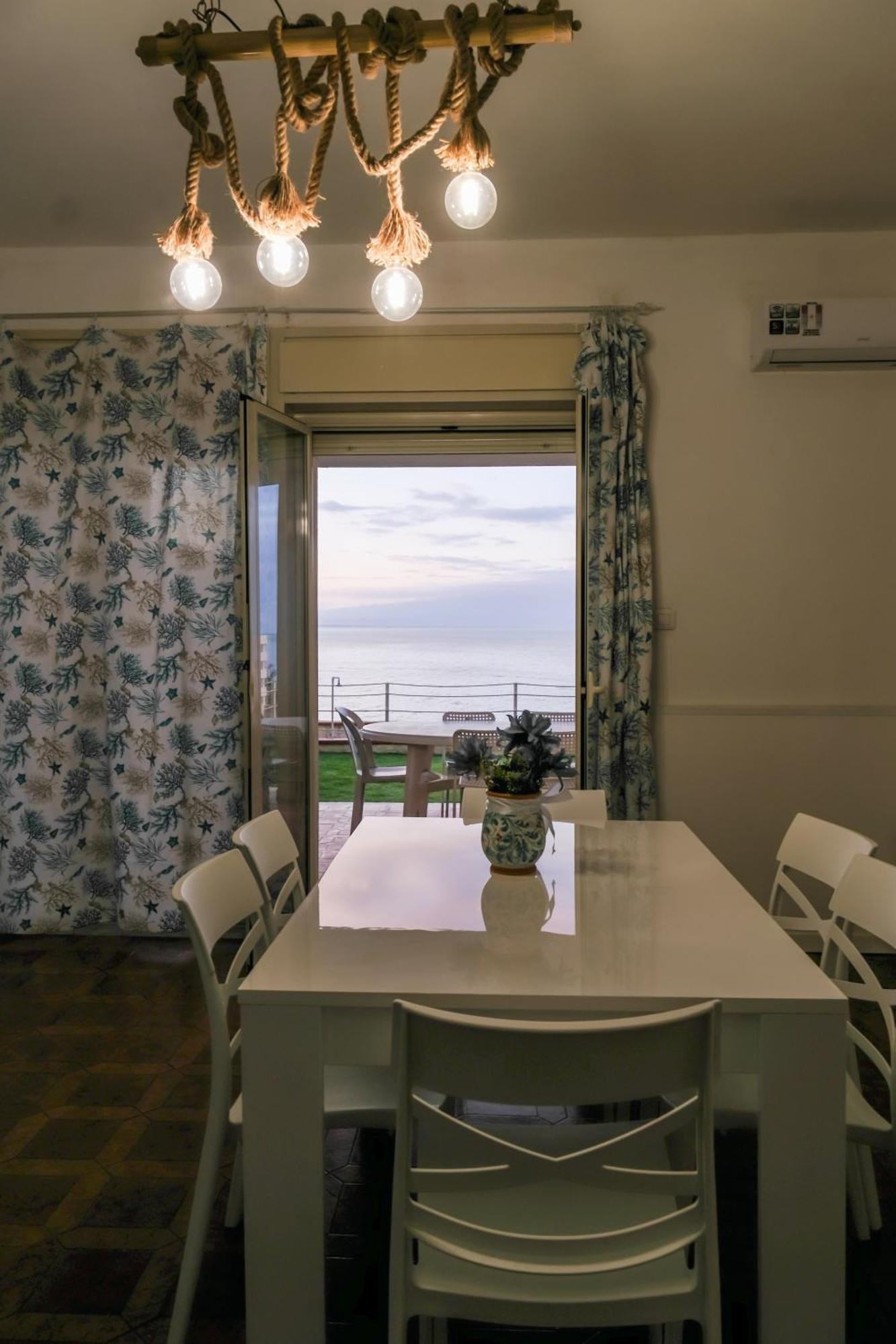 Villa La Vista - Baia Del Gambero Аугуста Екстер'єр фото